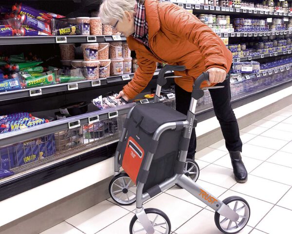 Rollator-Lets-Shop-sanivita-wurst
