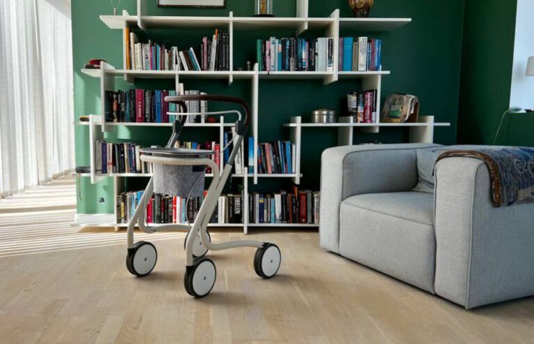 wohnraum-rollator-scandinavian-butler-sanivita-wurst